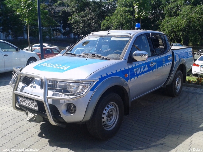 Mitsubishi L200, fotó: Dobro
Keywords: lengyel Lengyelország rendőr rendőrautó rendőrség