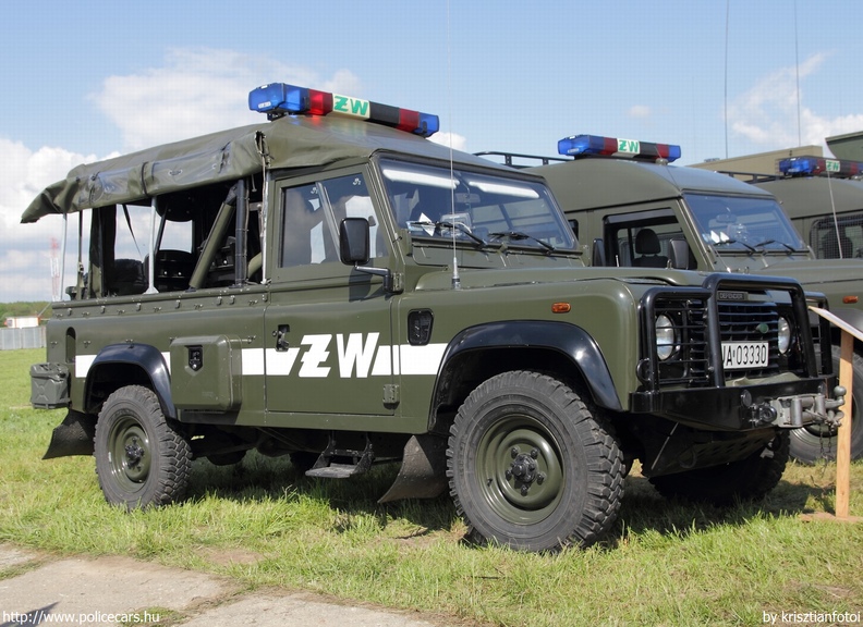 Land Rover Defender, fotó: krisztianfotoi
Keywords: lengyel Lengyelország rendőr rendőrautó rendőrség katonai rendészet