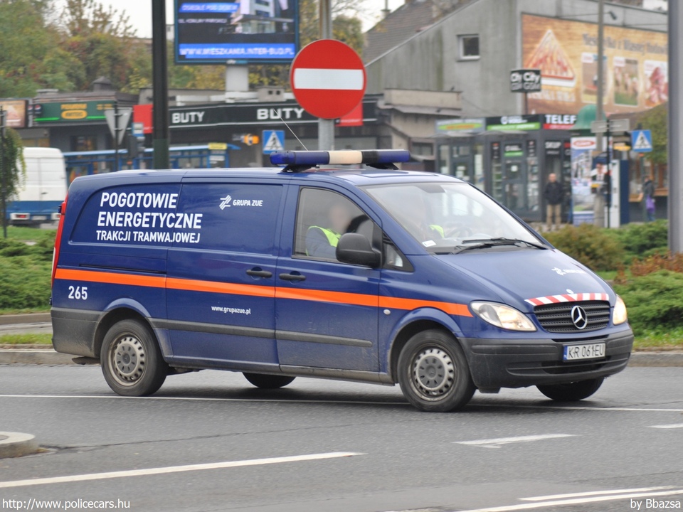 Mercedes Vito 109CDI, Grupa Zue, Krakkó, fotó: Bbazsa
