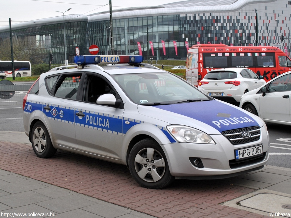 Kia Ceed, Krakkó, fotó: Bbazsa
Keywords: krakkó lengyel Lengyelország rendőr rendőrautó rendőrség polish Poland police policecar  