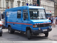 pl302.jpg