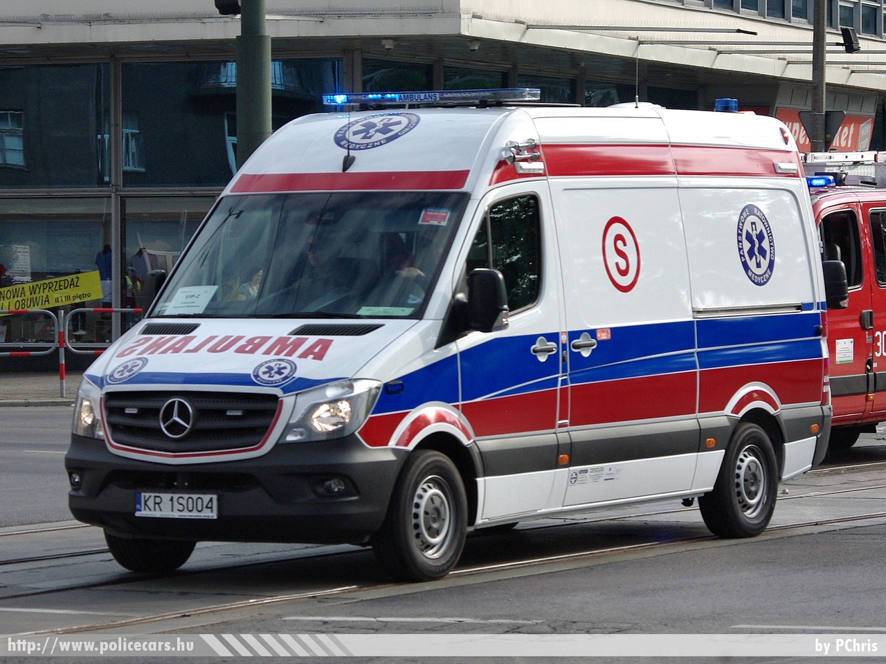 Mercedes-Benz Sprinter, fotó: PChris
Keywords: lengyel lengyelország mentő ambulance