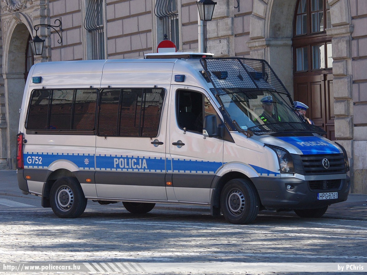 Volkswagen Crafter, fotó: PChris
Keywords: lengyel Lengyelország rendőr rendőrautó rendőrség polish Poland police policecar  