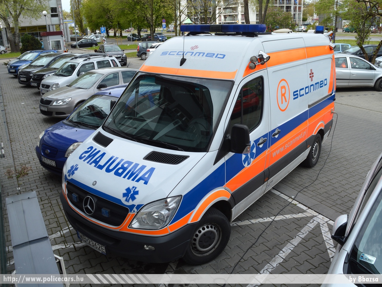 Mercedes Sprinter, Krakkó, fotó: Bbazsa
Keywords: lengyel lengyelország mentő ambulance