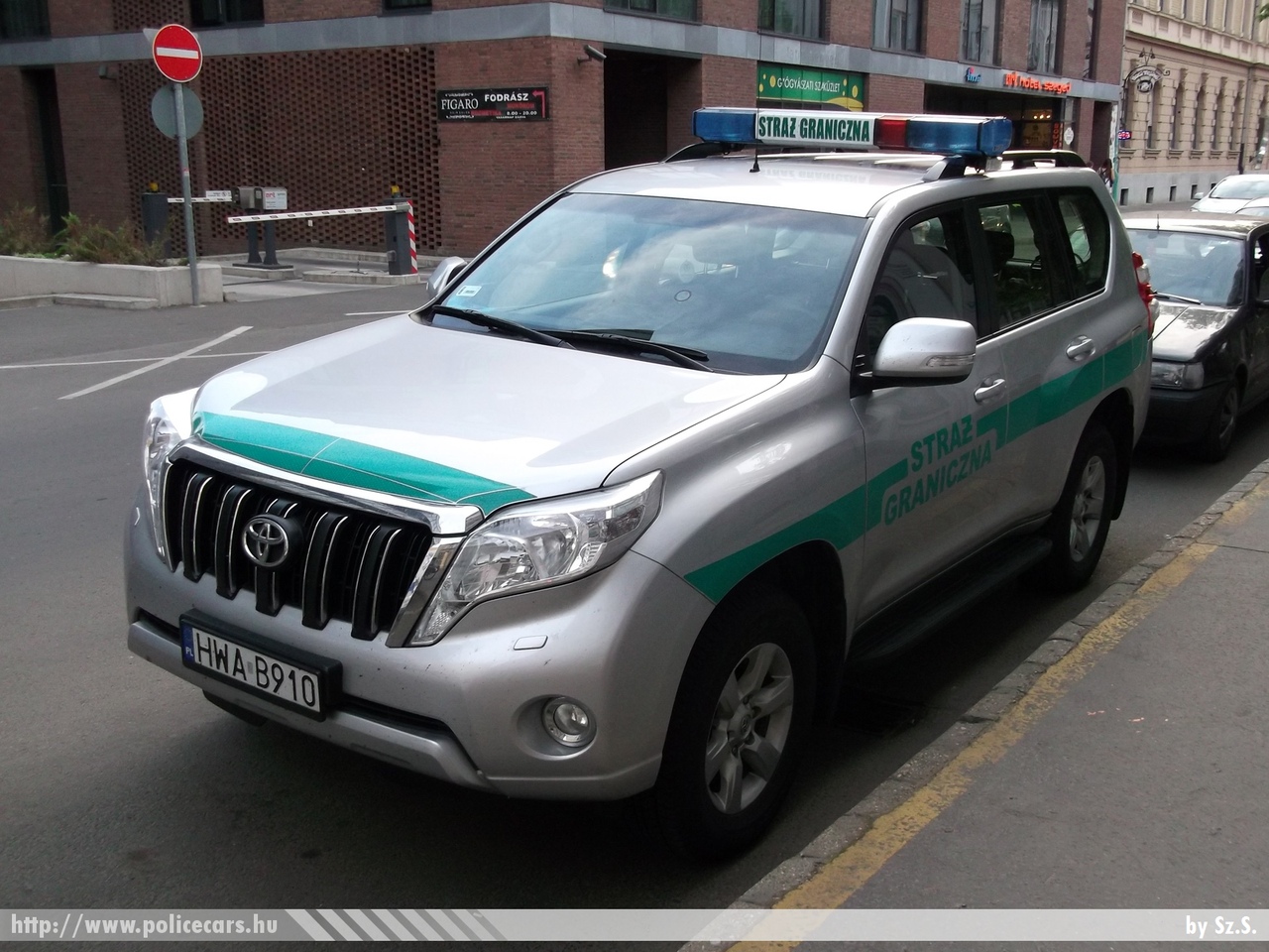 Toyota Land Cruiser, fotó: Sz.S.
Keywords: lengyel Lengyelország rendőr rendőrautó rendőrség polish Poland police policecar