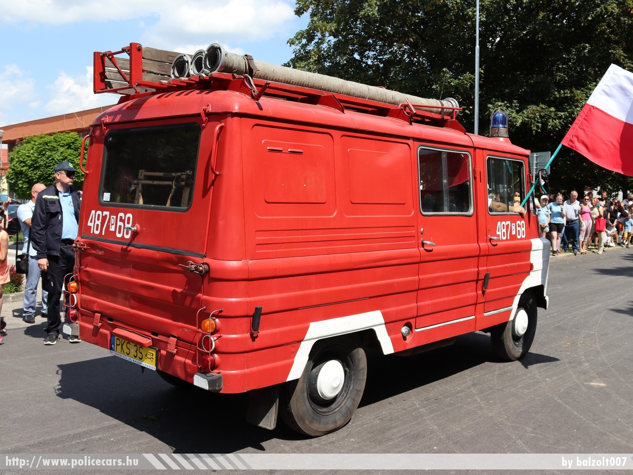Keywords: lengyel Lengyelország polish Poland fire firetruck tûzoltó tûzoltóautó