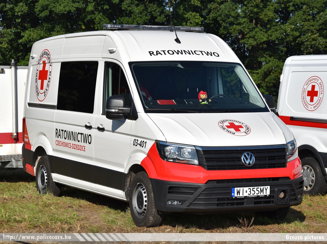 Volkswagen Crafter, Polski Czerwony Krzyż Czechowice Dziedzice, fotó: Gzozzo pictures
Keywords: lengyel Lengyelország polish Poland mentő mentőautó ambulance