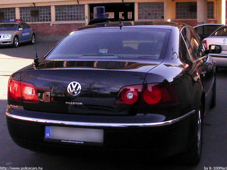 VW Phaeton, fotó: R-100Maci
