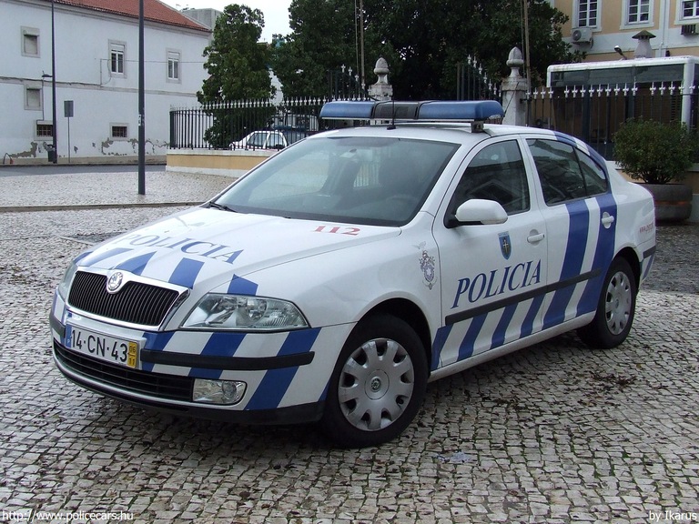 Skoda Octavia II, fotó: Ikarus
Keywords: portugál Portugália rendőr rendőrautó rendőrség