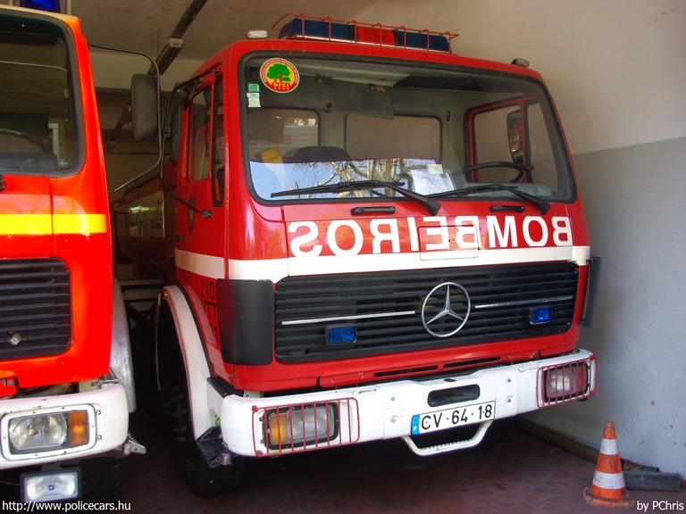 Mercedes, fotó: PChris
Keywords: tûzoltó tûzoltóautó tûzoltóság portugál Portugália
