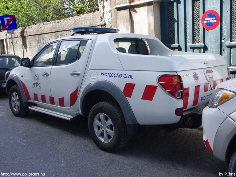 Mitsubishi L200, Polgári Védelem, fotó: PChris
Keywords: portugál Portugália