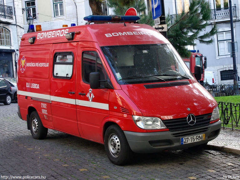 Mercedes-Benz Sprinter 313 CDI, fotó: PChris
Keywords: tûzoltó tûzoltóautó tûzoltóság portugál Portugália mentő mentőautó