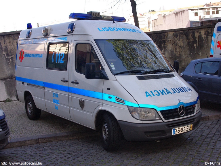 Mercedes Sprinter, fotó: PChris
Keywords: portugál Portugália mentő mentőautó