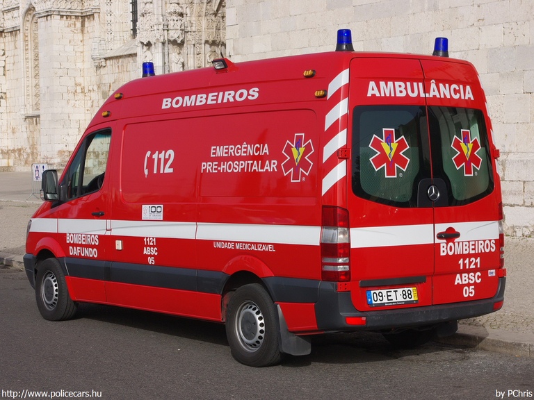 Mercedes Sprinter II, fotó: PChris
Keywords: portugál Portugália mentő mentőautó tûzoltó tûzoltóautó