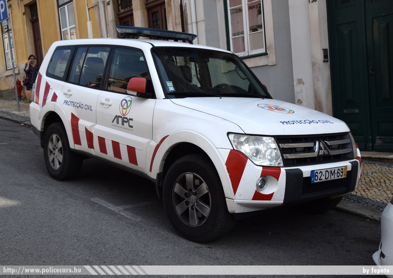 Mitsubishi Pajero, fotó: fepete
Keywords: portugál Portugália  Portugalia tûzoltó tûzoltóautó