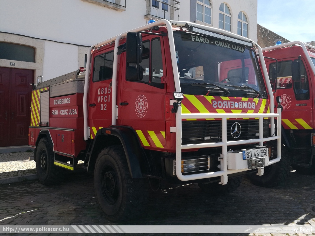Mercedes, Associacao Humanitária de Bombeiros Faro - Cruz Lus, fotó: Bazsi
Keywords: tûzoltó tûzoltóautó tûzoltóság portugál Portugália portugal fire firetruck portuguese
