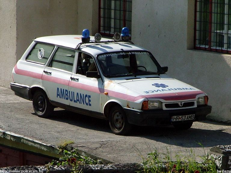 Dacia, fotó: Bazsi
Keywords: román Románia mentő mentőautó