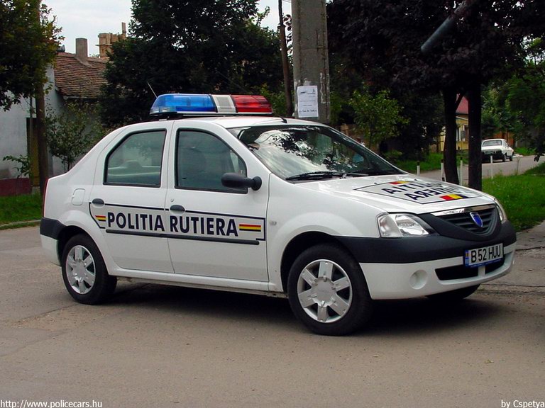 Dacia Logan, fotó: Cspetya
Keywords: román Románia rendőr rendőrség rendőrautó