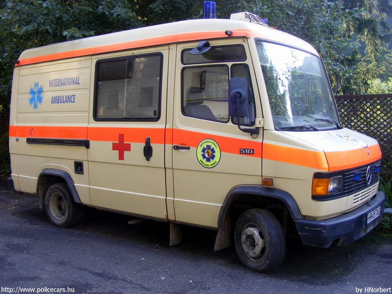 Mercedes Vario 510, fotó: HNorbert
Keywords: román Románia mentő mentőautó