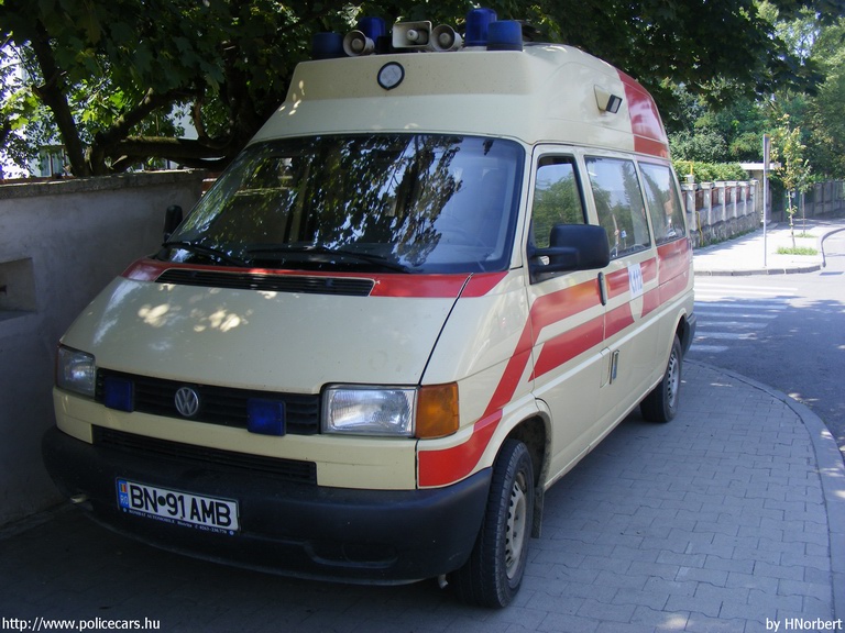 Volkswagen Transporter T4, fotó: HNorbert
Keywords: román Románia mentő mentőautó
