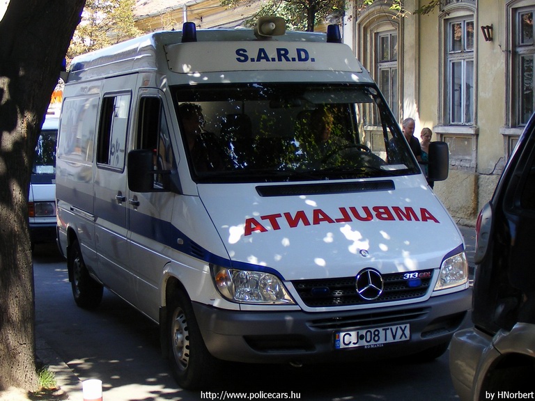 Mercedes Sprinter, fotó: HNorbert
Keywords: román Románia mentő mentőautó