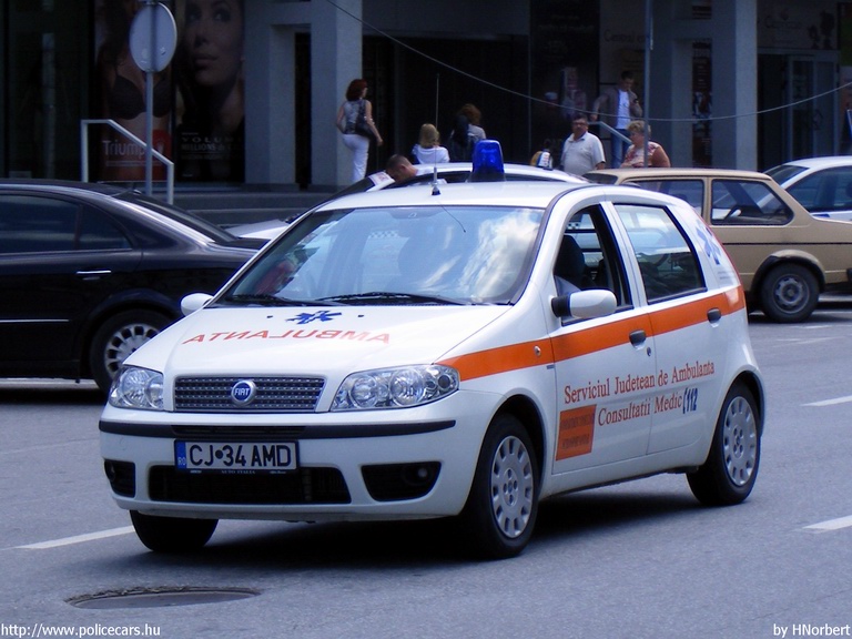 Fiat Punto, fotó: HNorbert
Keywords: román Románia mentő mentőautó