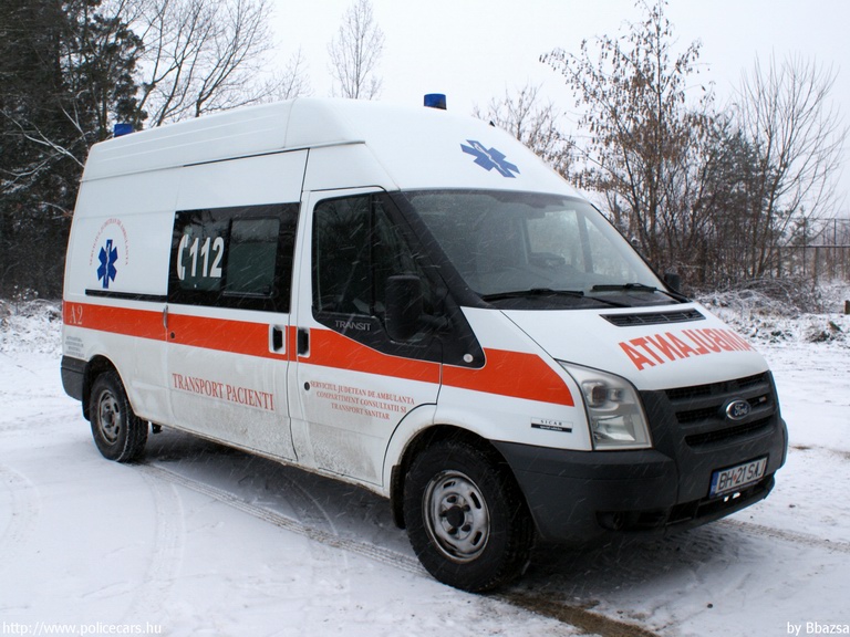 Ford Transit, fotó: Bbazsa
Keywords: román Románia mentő mentőautó