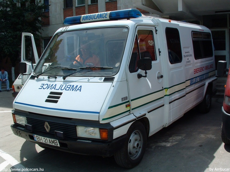 Renault Master T35D, fotó: Ambucar
Keywords: mentő mentőautó román Románia