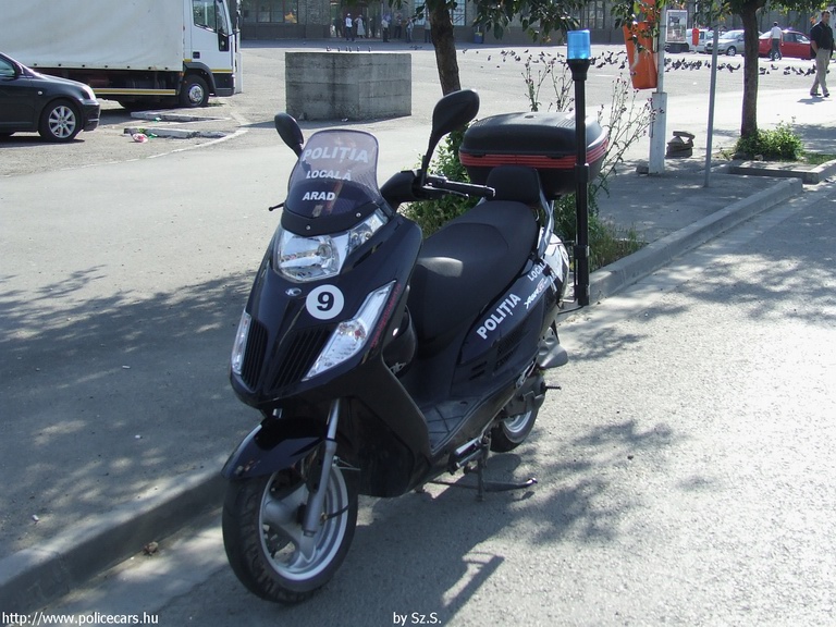?, fotó: Sz.S.
Keywords: rendőr rendőrmotor rendőrség román Románia