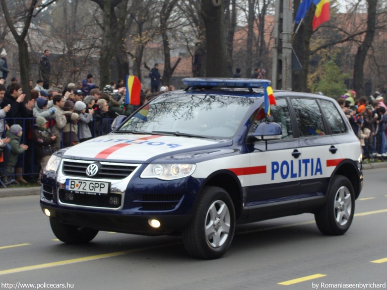 Volkswagen Touareg, fotó: Romaniaseenbyrichard
Keywords: román Románia rendőr rendőrautó rendőrség