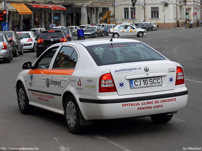 Skoda Octavia, fotó: HNorbert
Keywords: román Románia mentő mentőautó CJ10SCC