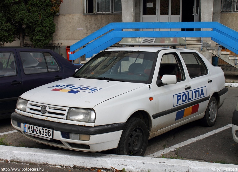 Volkswagen Vento, fotó: HNorbert
Keywords: román Románia rendőr rendőrautó rendőrség