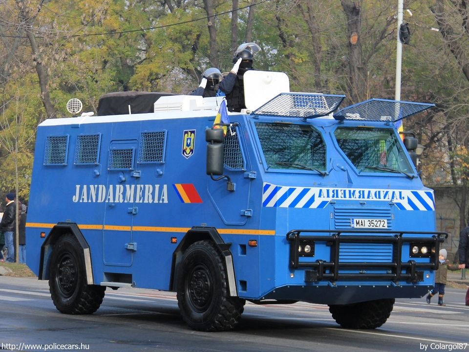 Automecanica Moreni AM 7-M, fotó: Colargol87
Keywords: román Románia rendőr rendőrautó rendőrség csendőrség MAI35272  jandarmeria