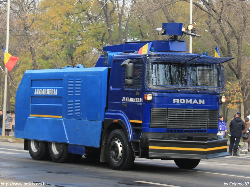 ROMAN 24.440 DF, fotó: Colargol87
Keywords: román Románia rendőr rendőrautó rendőrség csendőrség  jandarmeria 