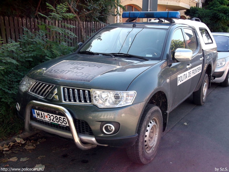 Mitsubishi L200, fotó: Sz.S.
Keywords: román Románia rendőr rendőrautó rendőrség határőrség Romania border police policecar MAI32866
