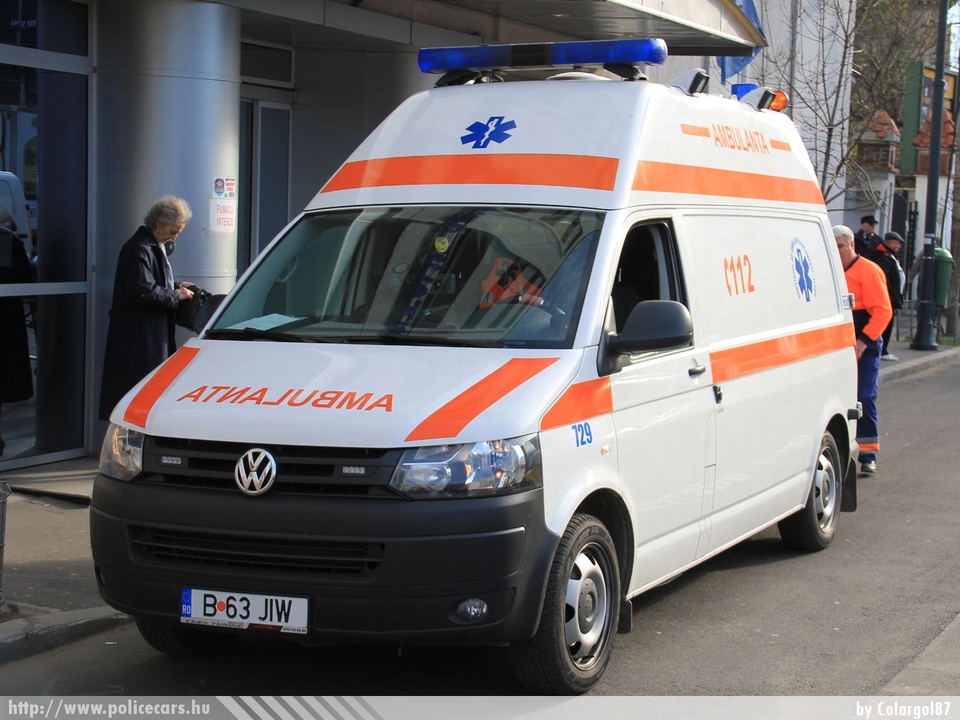 Volkswagen Transporter T5 facelift, fotó: Colargol87
Keywords: román Románia mentő mentőautó romanian Romania ambulance B63JIW