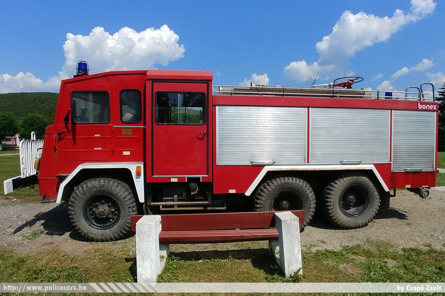 Zágoni Önkéntes Tûzoltó Egyesület, fotó: Csapó Zsolt
Keywords: román Románia tûzoltó tûzoltóautó romanian Romania fire firetruck