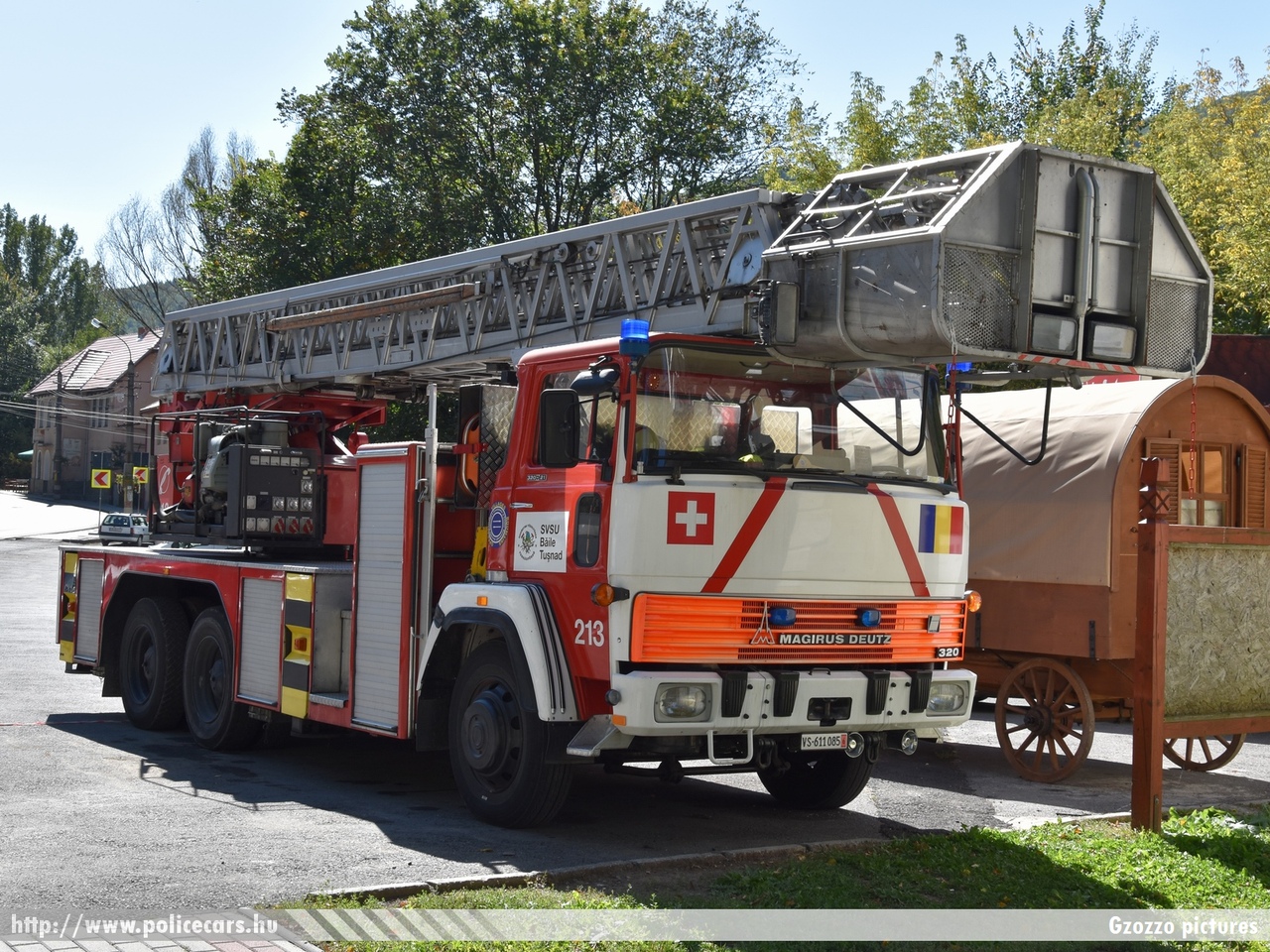 Magirus Deutz 320, Tusnádfürdõi Önkéntes Tûzoltó Egyesület, fotó: Gzozzo pictures
Keywords: román Románia tûzoltó tûzoltóautó romanian Romania fire firetruck