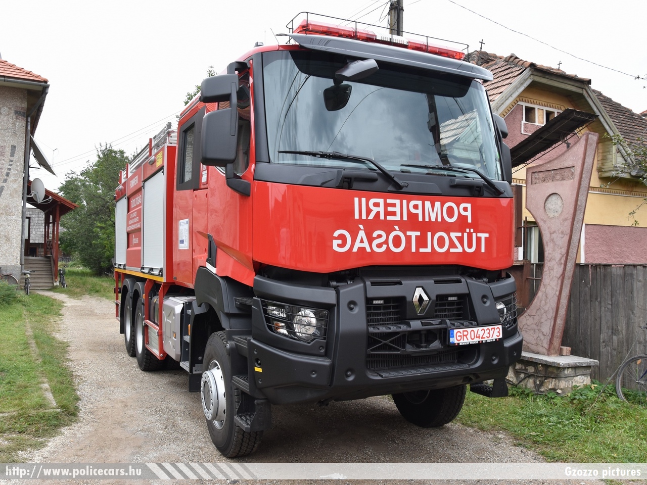 Renault Romprim, Csíkdánfalvi Önkéntes Tûzoltó Egyesület, fotó: Gzozzo pictures
Keywords: román Románia tûzoltó tûzoltóautó romanian Romania fire firetruck