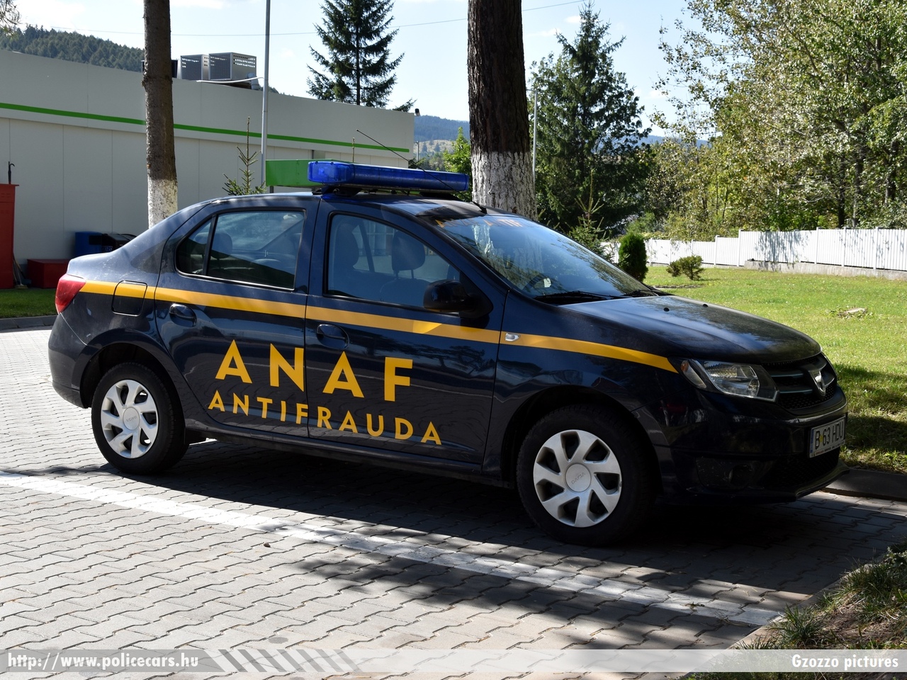Dacia Logan, ANAF, fotó: Gzozzo pictures
Keywords: román Románia romanian Romania customs vám