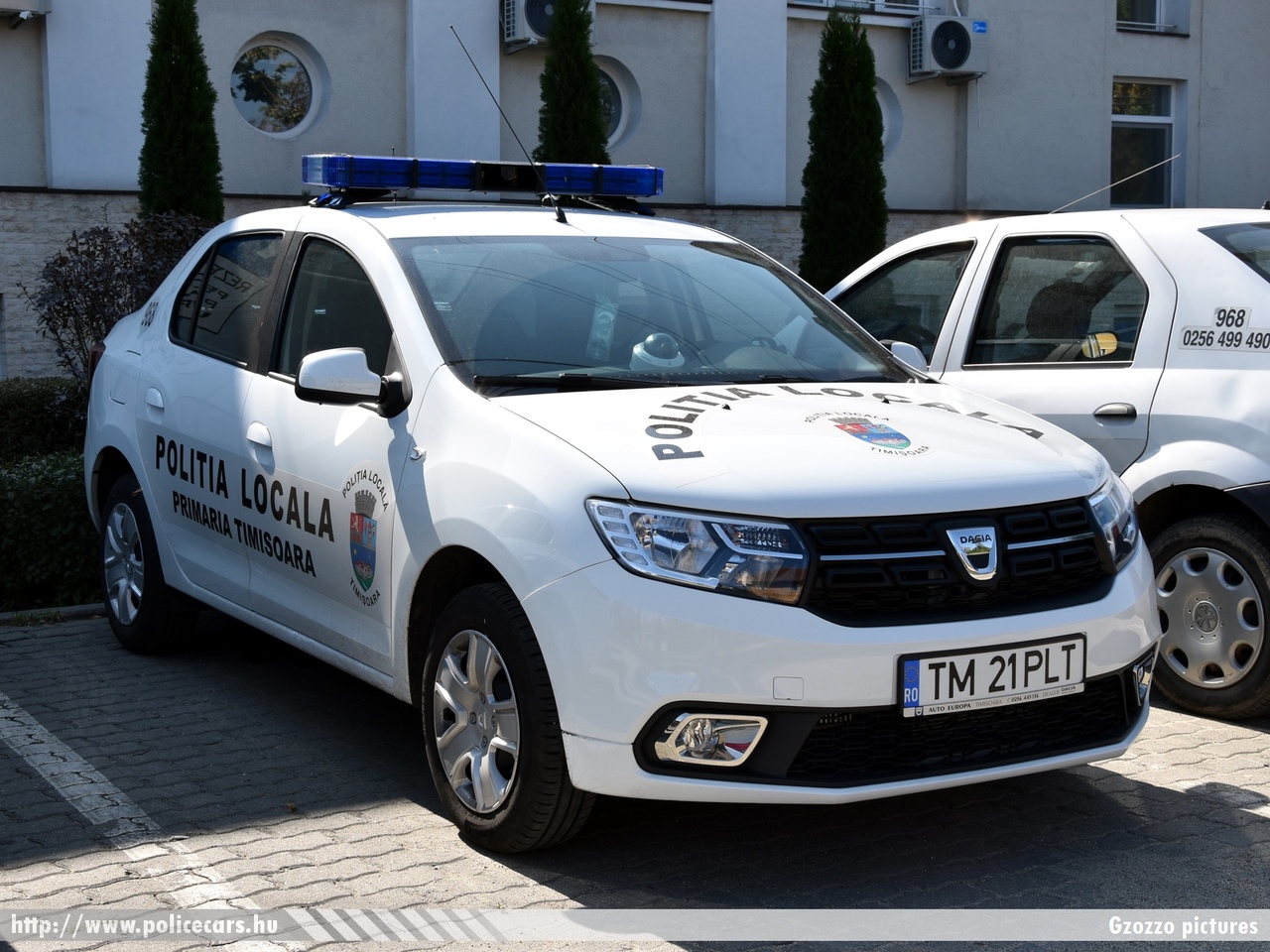 Dacia Logan II, Politia Locala Timisoara, fotó: Gzozzo pictures
Keywords: román Románia rendőr rendőrautó rendőrség Romania police policecar