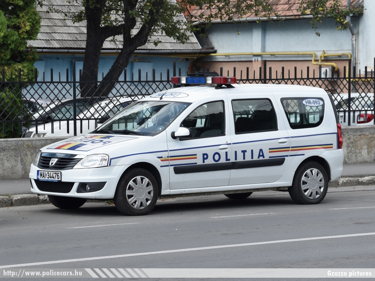 Dacia Logan MCV, fotó: Gzozzo pictures
Keywords: román Románia rendőr rendőrautó rendőrség