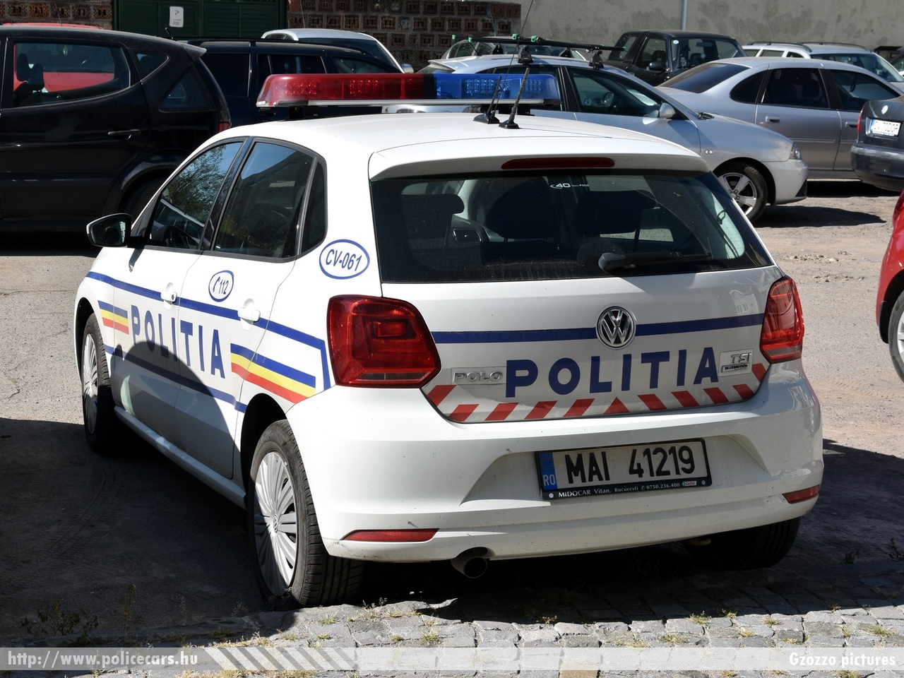 Volkswagen Polo TSI, fotó: Gzozzo pictures
Keywords: román Románia rendőr rendőrautó rendőrség