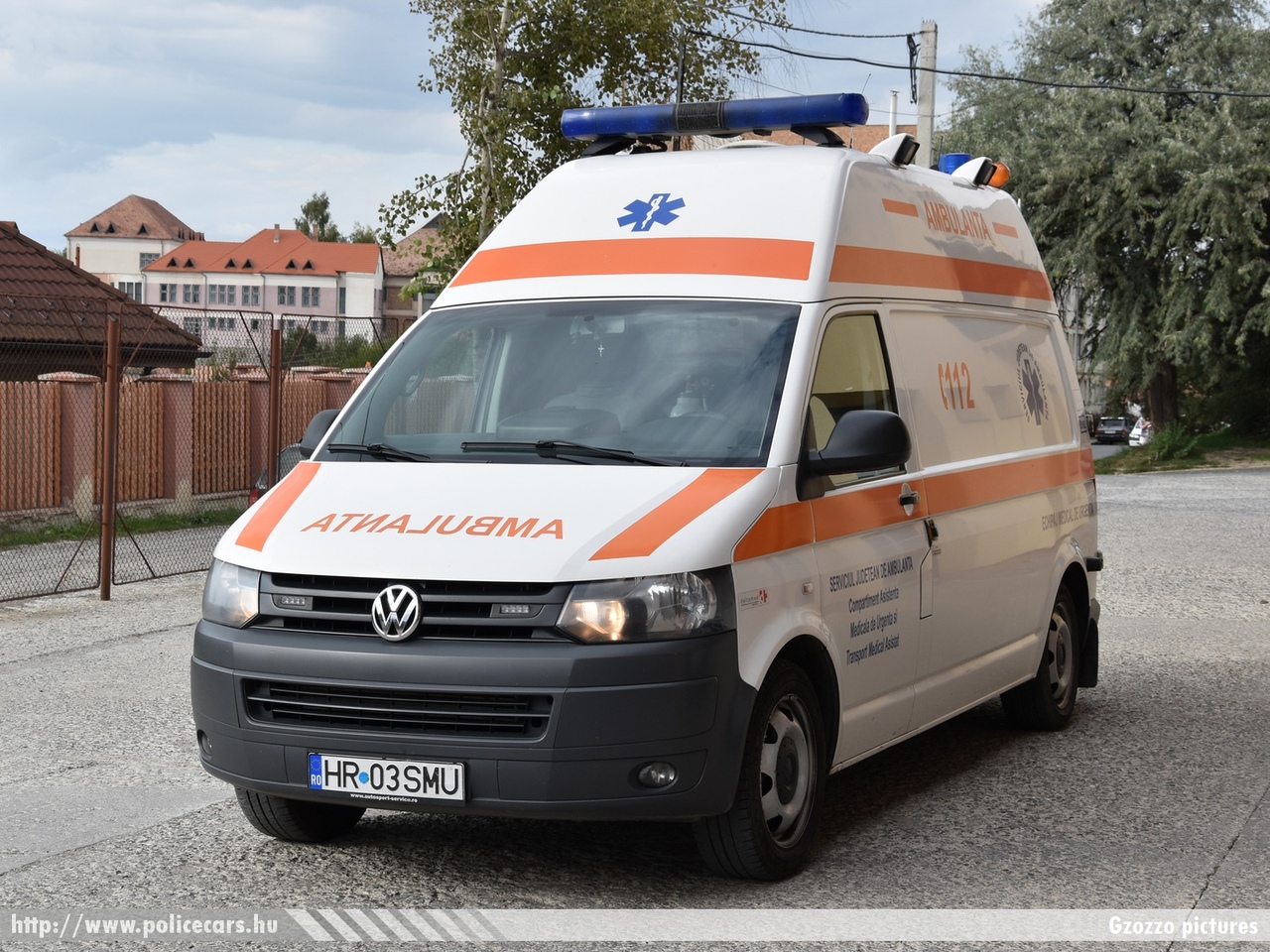Volkswagen Transporter T5 facelift, fotó: Gzozzo pictures
Keywords: román Románia mentő mentőautó romanian Romania ambulance