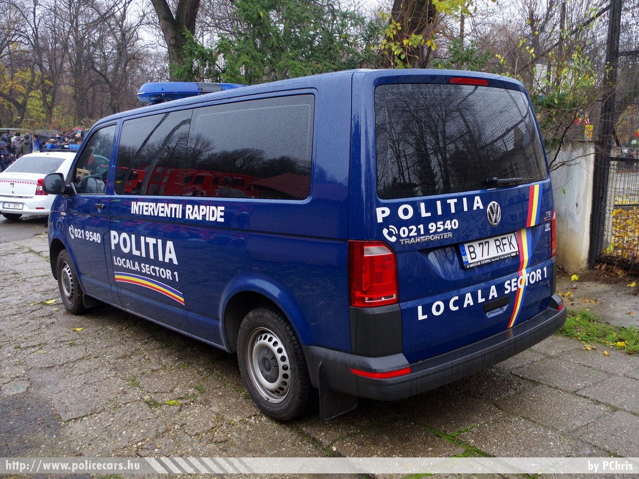 Volkswagen Transporter T6, fotó: PChris
Keywords: román Románia rendőr rendőrautó rendőrség