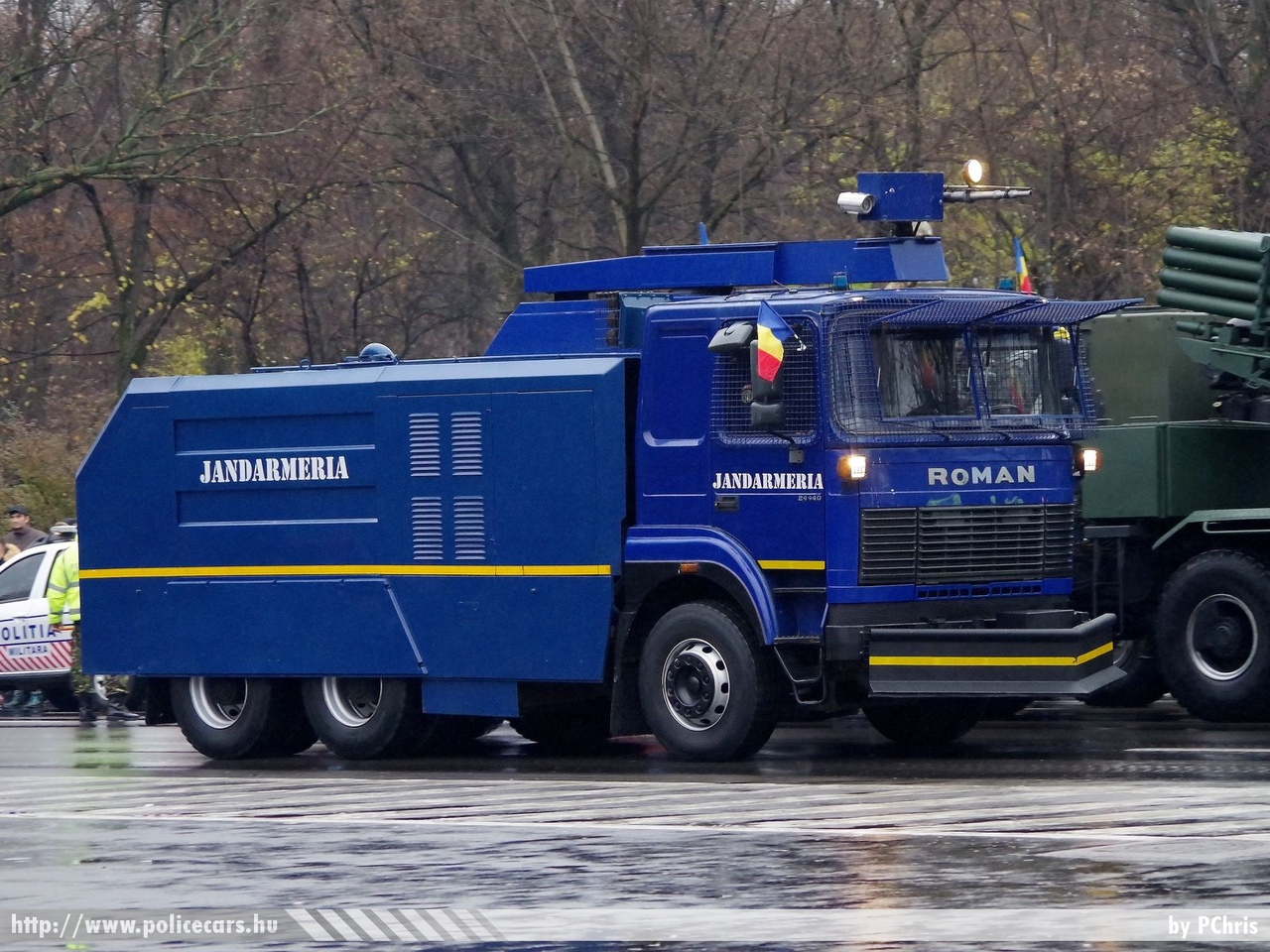 Roman Diesel 24.400DF vízágyú, fotó: PChris
Keywords: jandarmeria csendőrség rendőr rendőrautó rendőrség román Románia police policecar Romania romanian