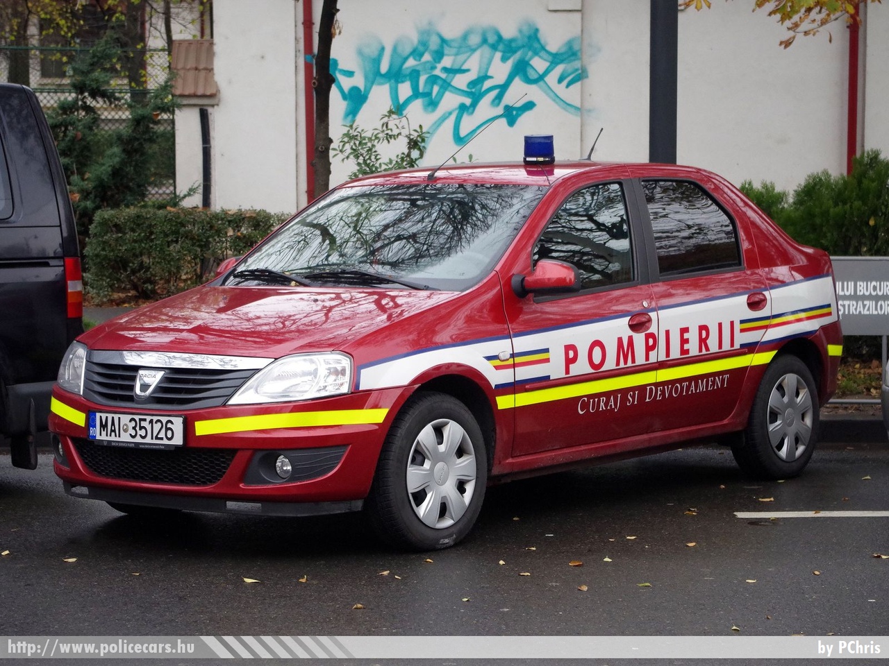 Dacia Logan, fotó: PChris
Keywords: fire román Románia tûzoltó tûzoltóautó romanian Romania firetruck