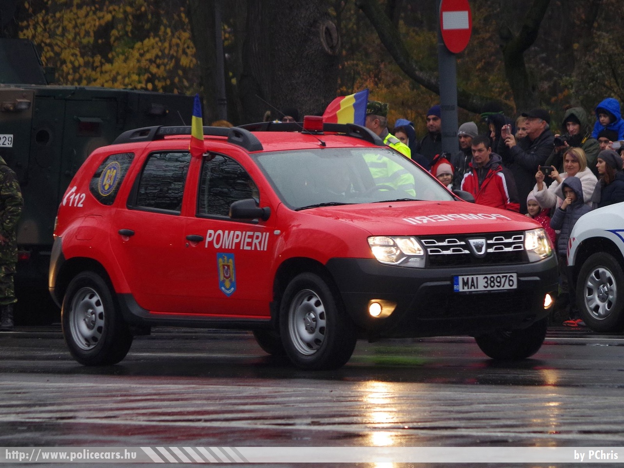 Dacia Duster, fotó: PChris
Keywords: fire román Románia tûzoltó tûzoltóautó romanian Romania firetruck