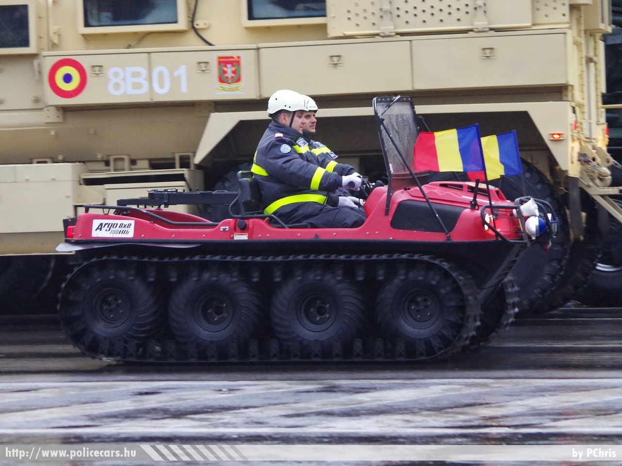 Argo 8x8, fotó: PChris
Keywords: fire román Románia tûzoltó tûzoltóautó romanian Romania firetruck