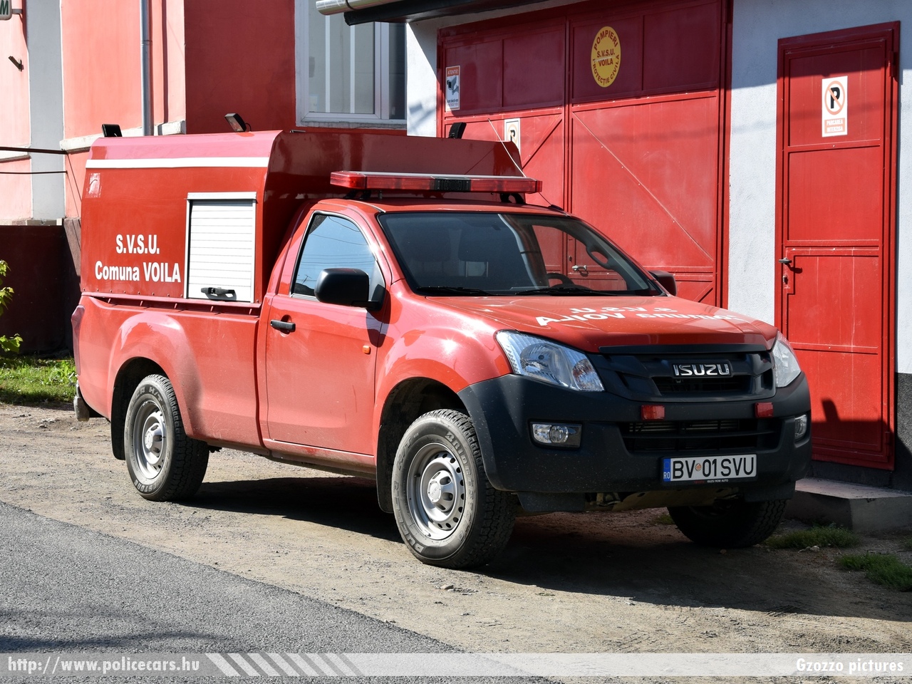 Isuzu, fotó: Gzozzo pictures 
Keywords: fire román Románia tûzoltó tûzoltóautó romanian Romania firetruck